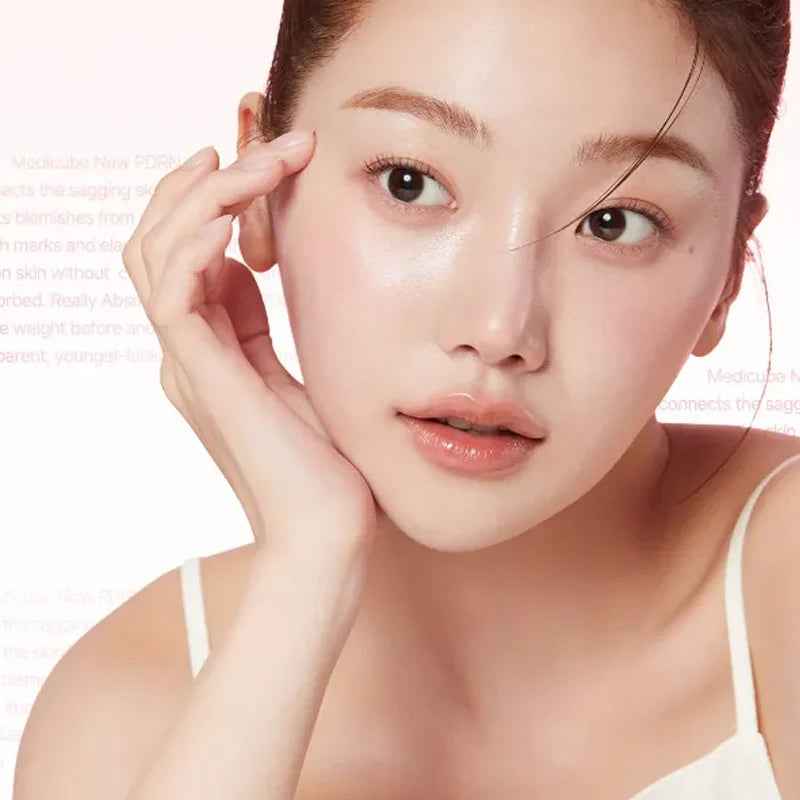 MEDICUBE PDRN Pink Glutathione Serum Mist model