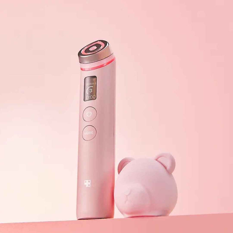 Medicube Booster Pro Pink Bear Head Case