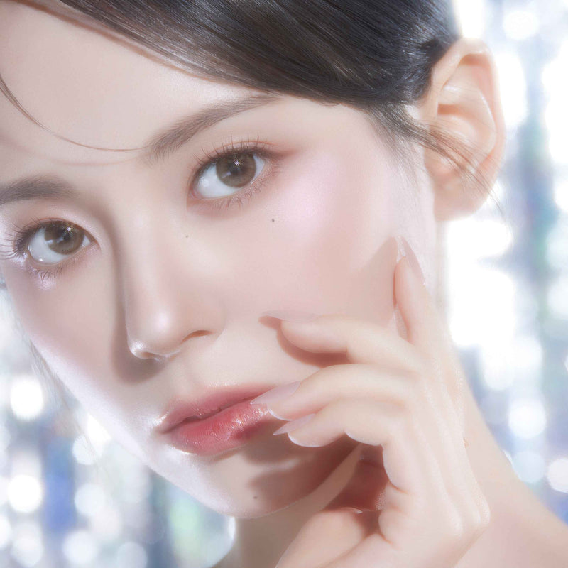Peach C Dual Beam Highlighter - 2 colours MODEL (7.7g)