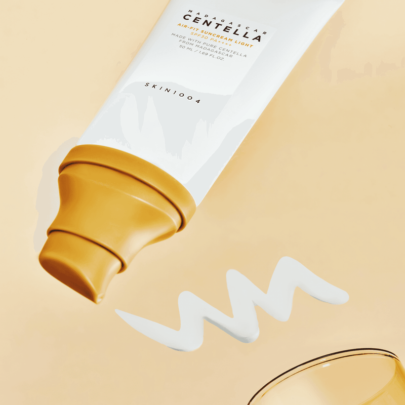 SKIN1004 Madagascar Centella Air-Fit Suncream Light SPF30 PA++++ (50ml) texture