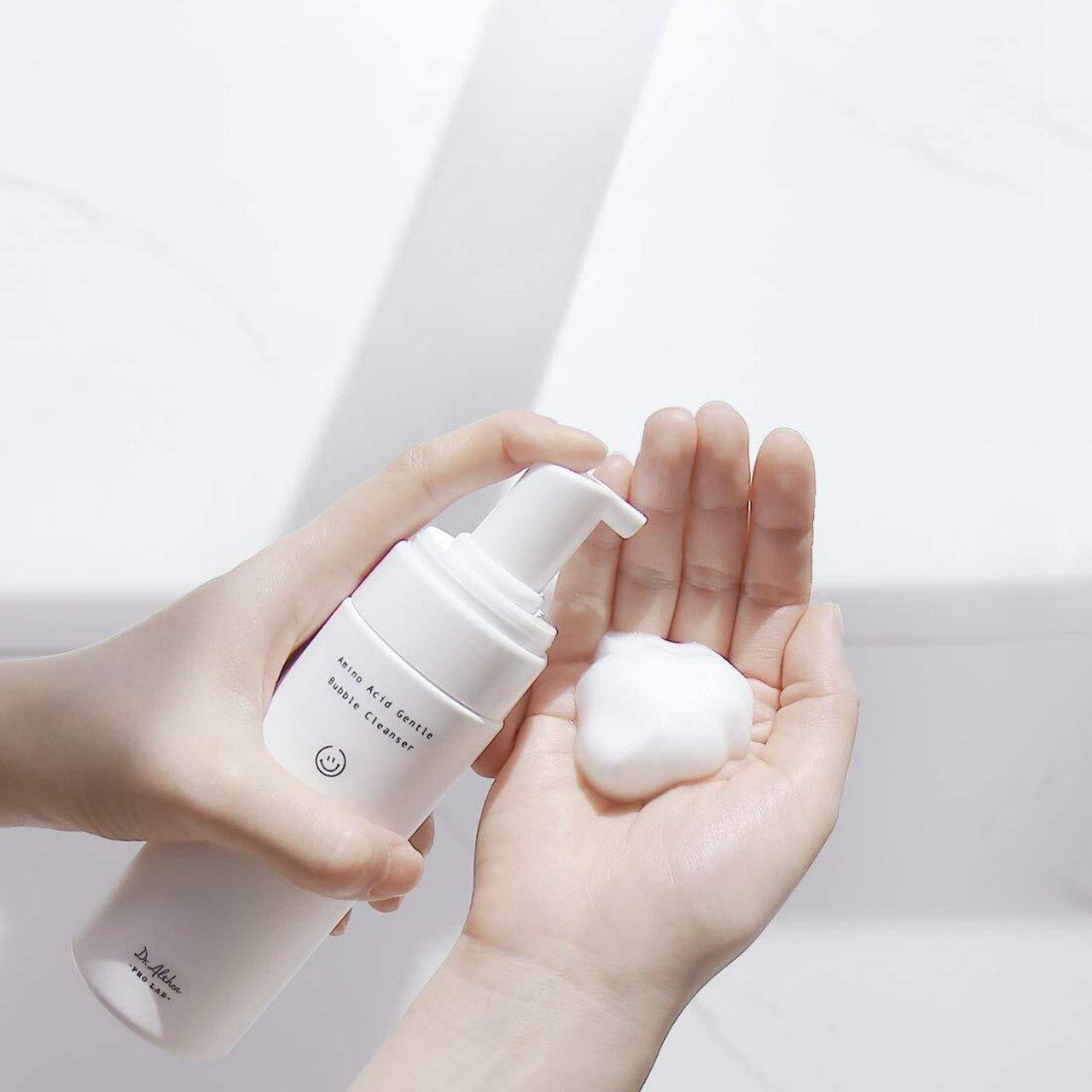 DR. ALTHEA Amino Acid Gentle Bubble Cleanser (140ml) – Skin Cupid DR. ALTHEA Amino Acid Gentle Bubble Cleanser (140ml) – Skin Cupid