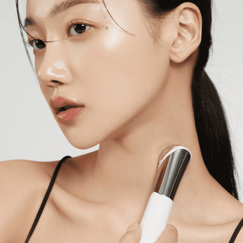 ボディ・フェイスケア medicube AGE-R DEVICE ATS AIR SHOT Amazon.com: Medicube Age-R ATS Air Shot - Microneedling Skin