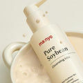 Manyo Pure Soybean Cleansing Milk (200ml) Skin Cupid CLOSE UP SHOT