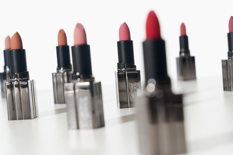 Muzigae Mansion Moodwear Blur Lipstick (4g) - 8 colours CONCEPT SHOT