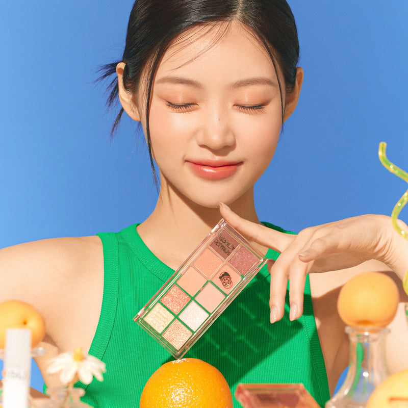 Peach C Seasonal Blending Eyeshadow Palette 04 Sunlit Citrus MODEL (6.4g)