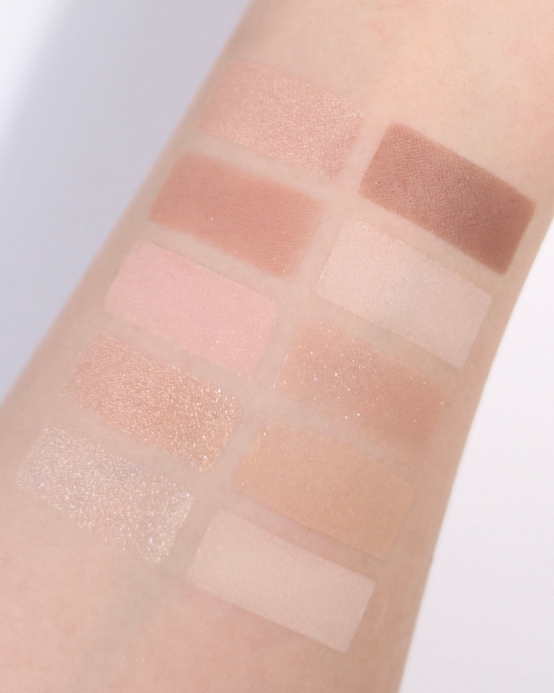 Peach C Seasonal Blending Eyeshadow Palette 05 Nutty Milk Application (6.4g)